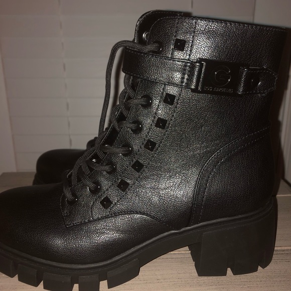 Women’s GBG (Guess Brand) Black beveled (inside zipper) boots (brand new) - Picture 3 of 5